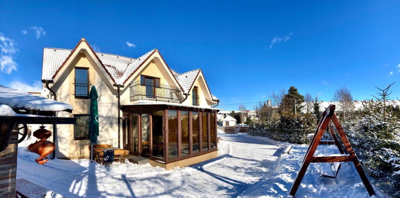 Vila Lesana Nová Lesná エクステリア 写真