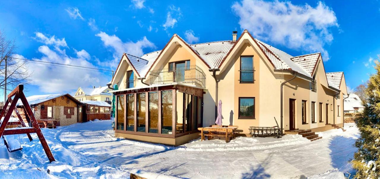Vila Lesana Nová Lesná エクステリア 写真